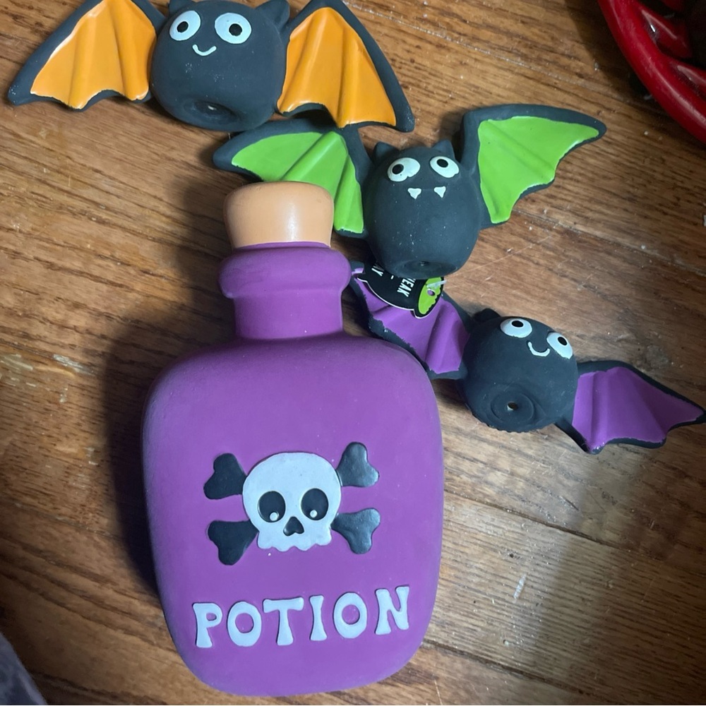 Fringe | Spooky Creatures Breaking Spells Squeaky Latex  Dog Toy 6.5” and Bats